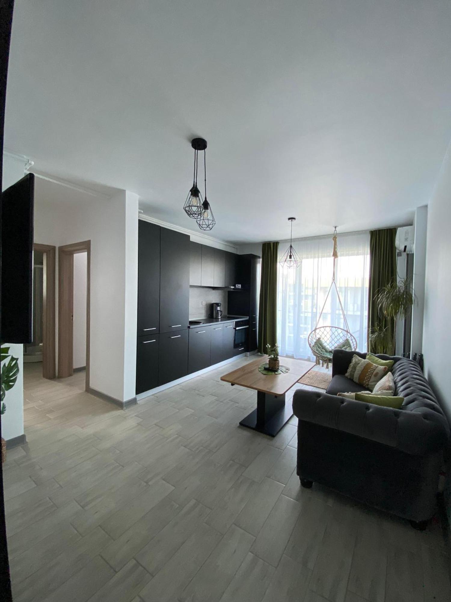 Iako Premium Apartament Năvodari Kültér fotó