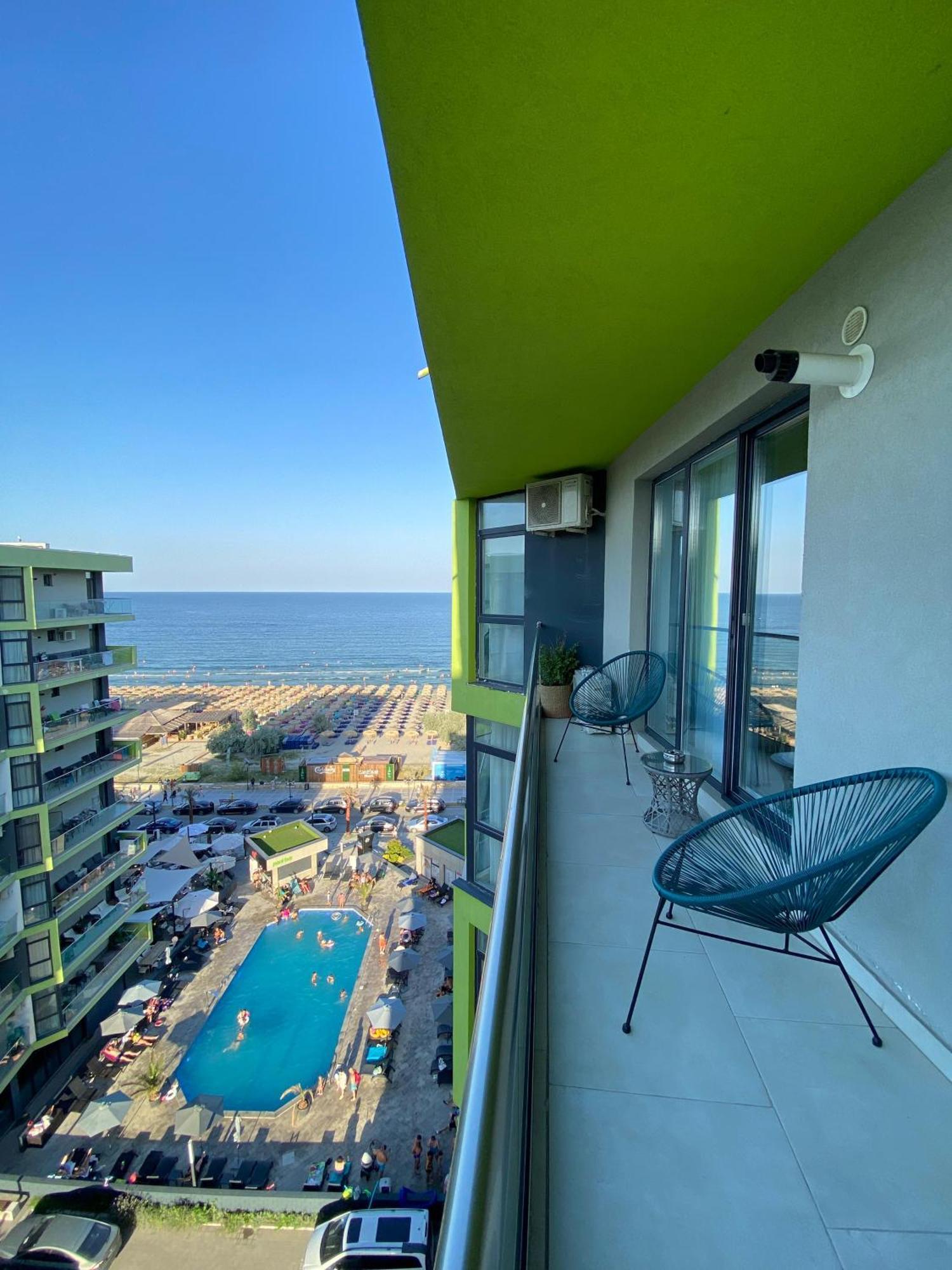 Iako Premium Apartament Năvodari Kültér fotó