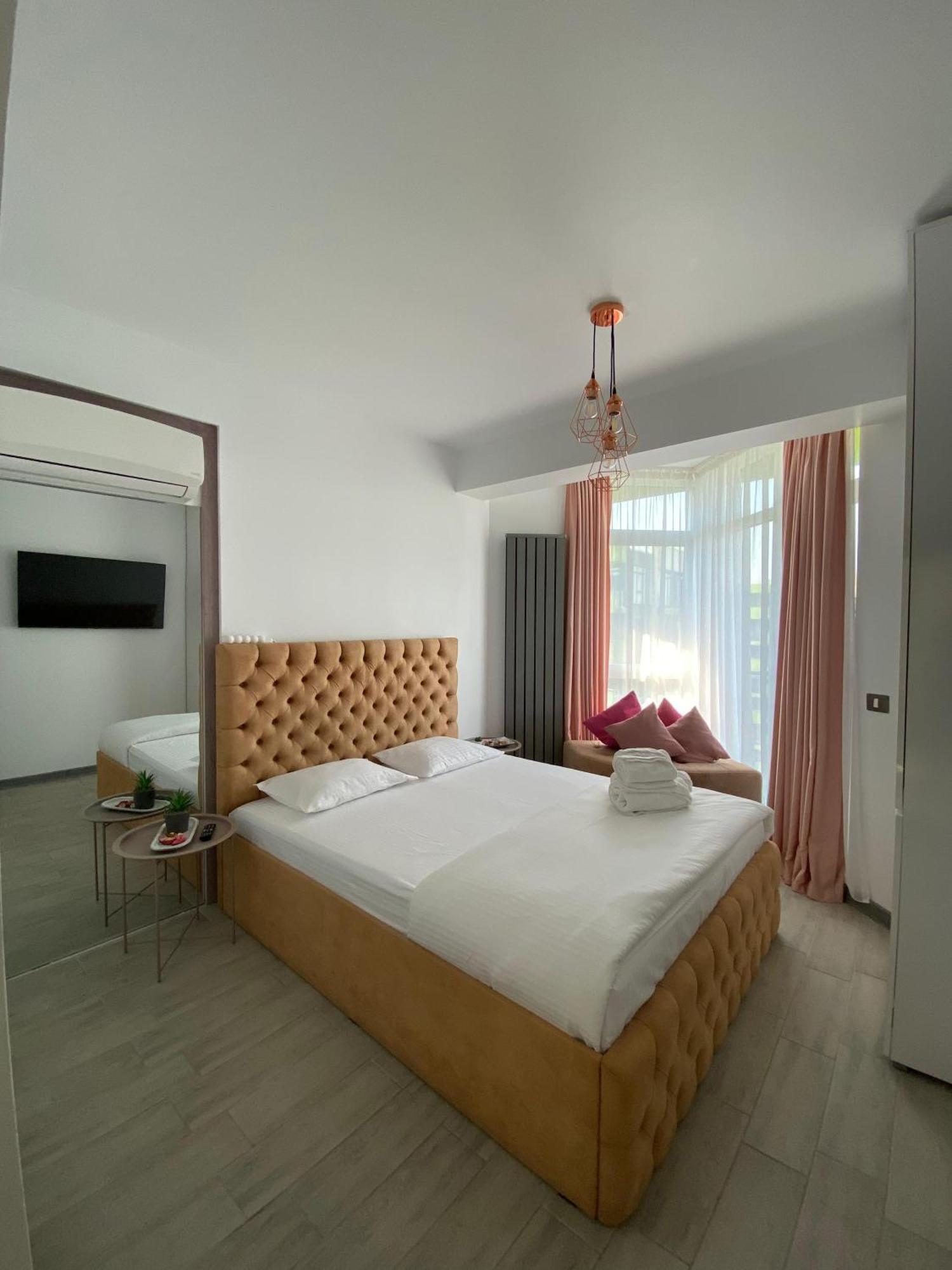 Iako Premium Apartament Năvodari Kültér fotó