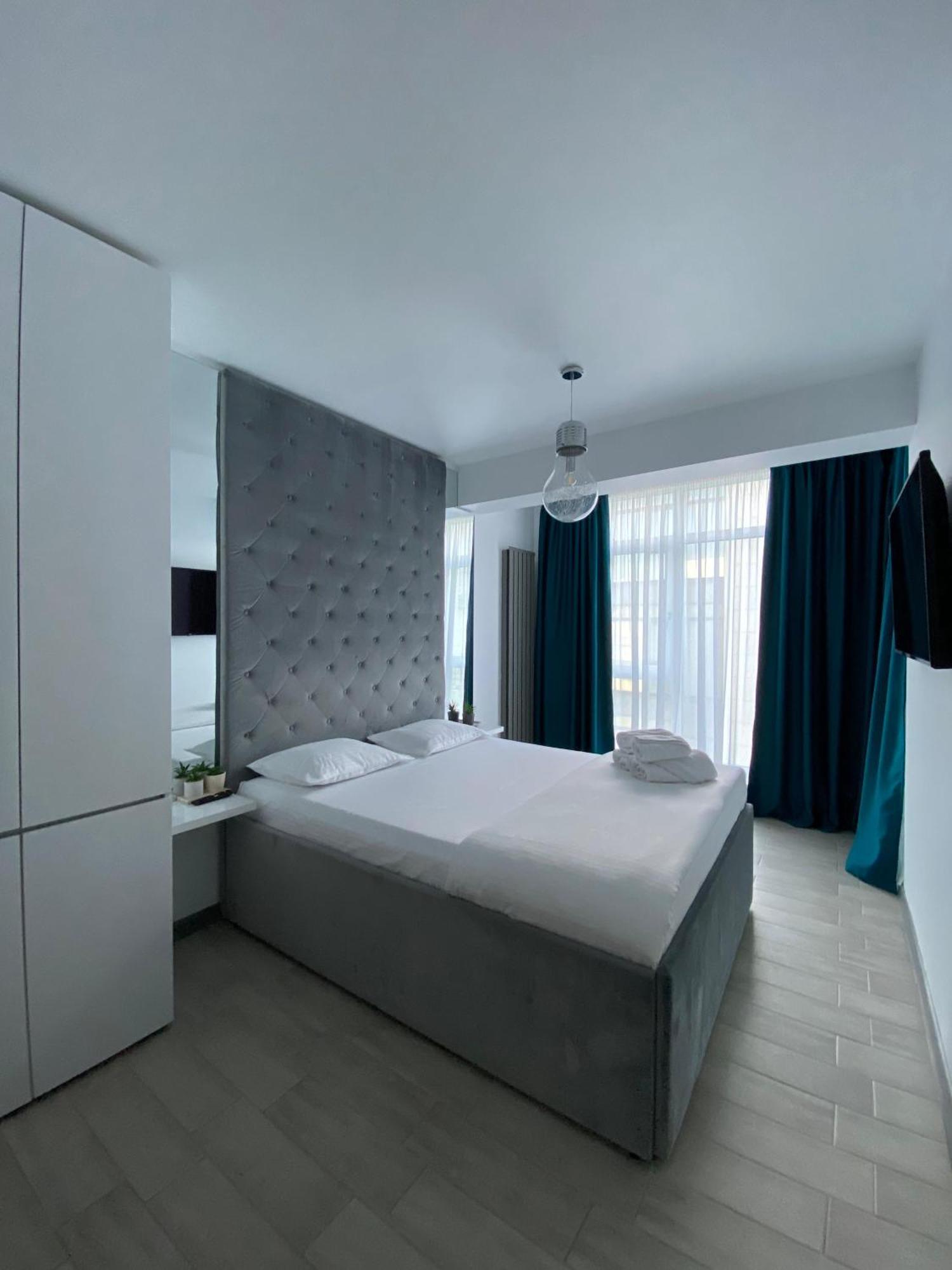 Iako Premium Apartament Năvodari Kültér fotó